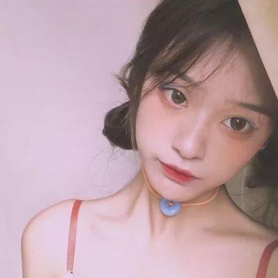 她被捕后再度复出，先等来的是被小14岁男友甩了的消息？